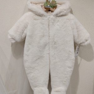 BBZ, buzo bebé pelito marfil.