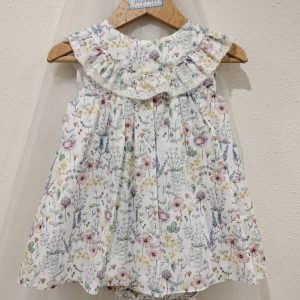 Pangasa, vestido estampado.