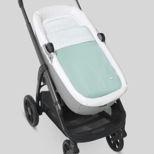 Paz Rodríguez, saco coche "Adama" verde.